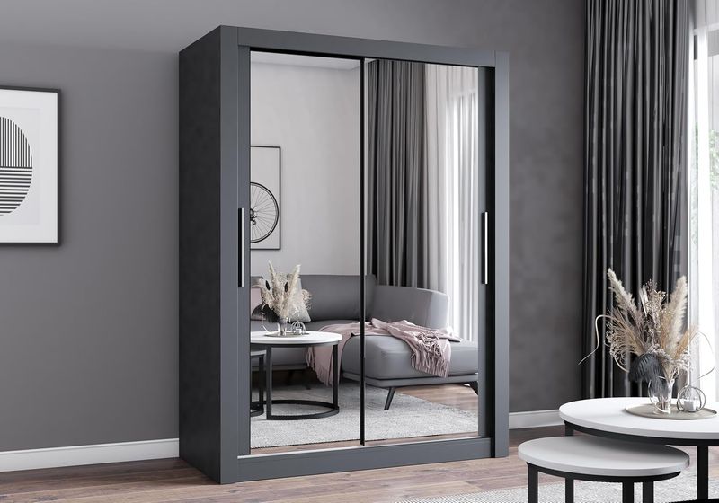 Grauer Kleiderschrank mit Schiebeturen, Spiegeleinsatz und zwei Kleiderstangen, multifunktionale Schlafzimmeraufbewahrung 180x215x64cm